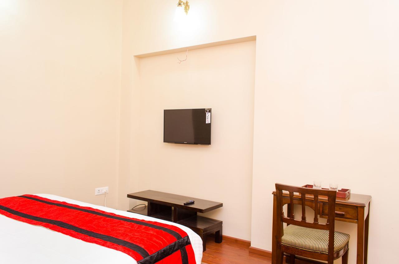 Hotel Oyo 7187 Earth Aromaa Kalkata Exteriér fotografie