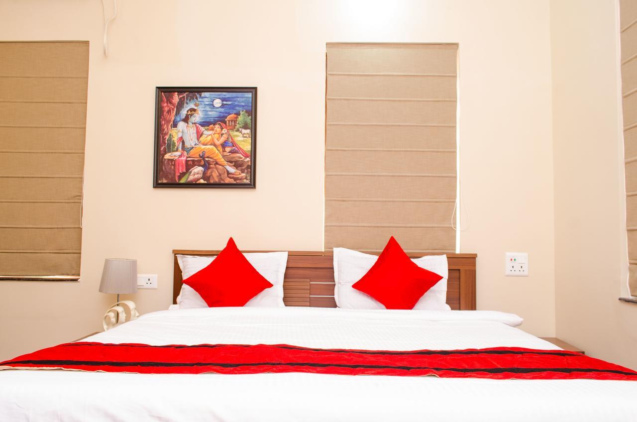 Hotel Oyo 7187 Earth Aromaa Kalkata Exteriér fotografie