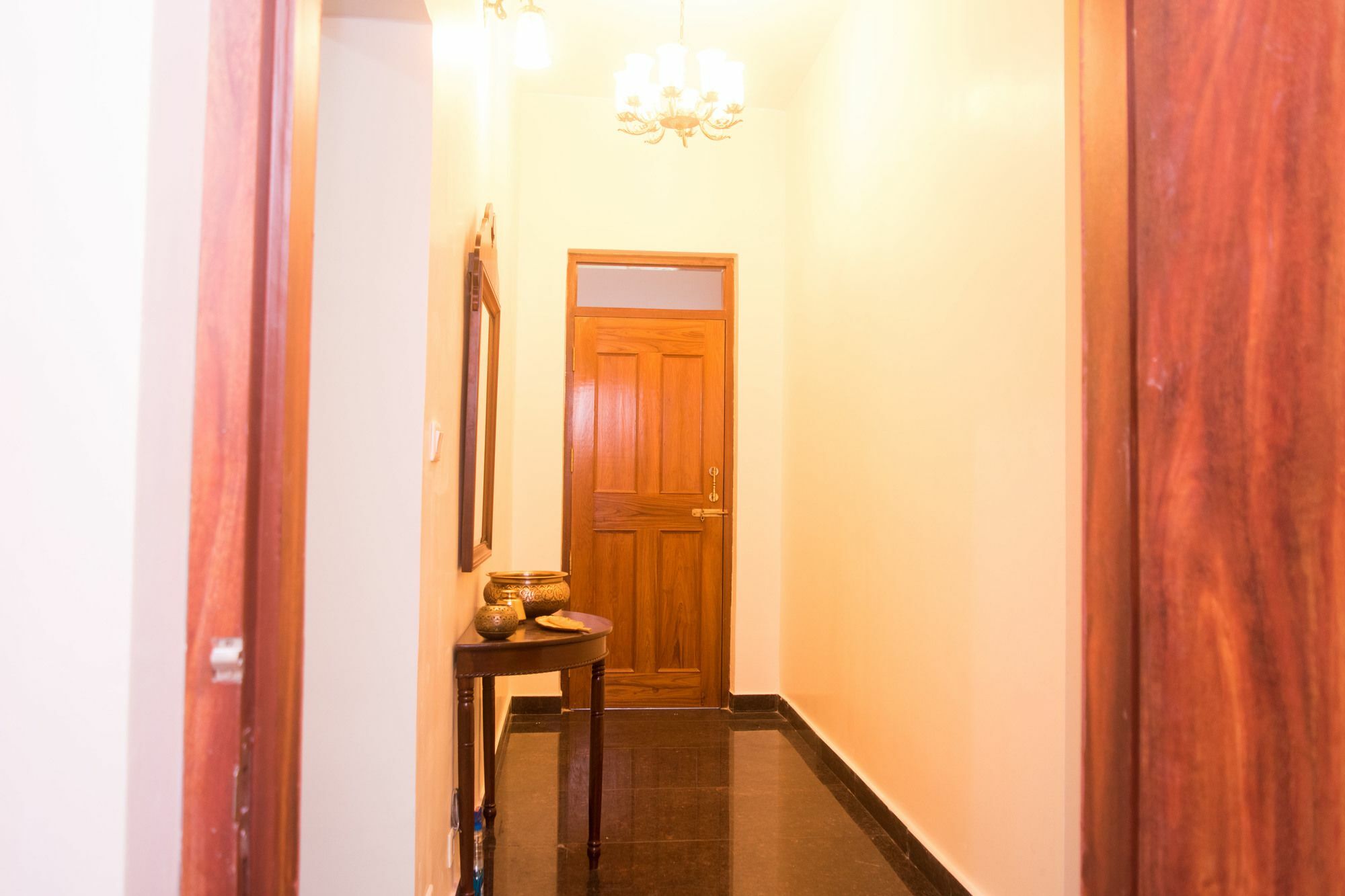 Hotel Oyo 7187 Earth Aromaa Kalkata Exteriér fotografie